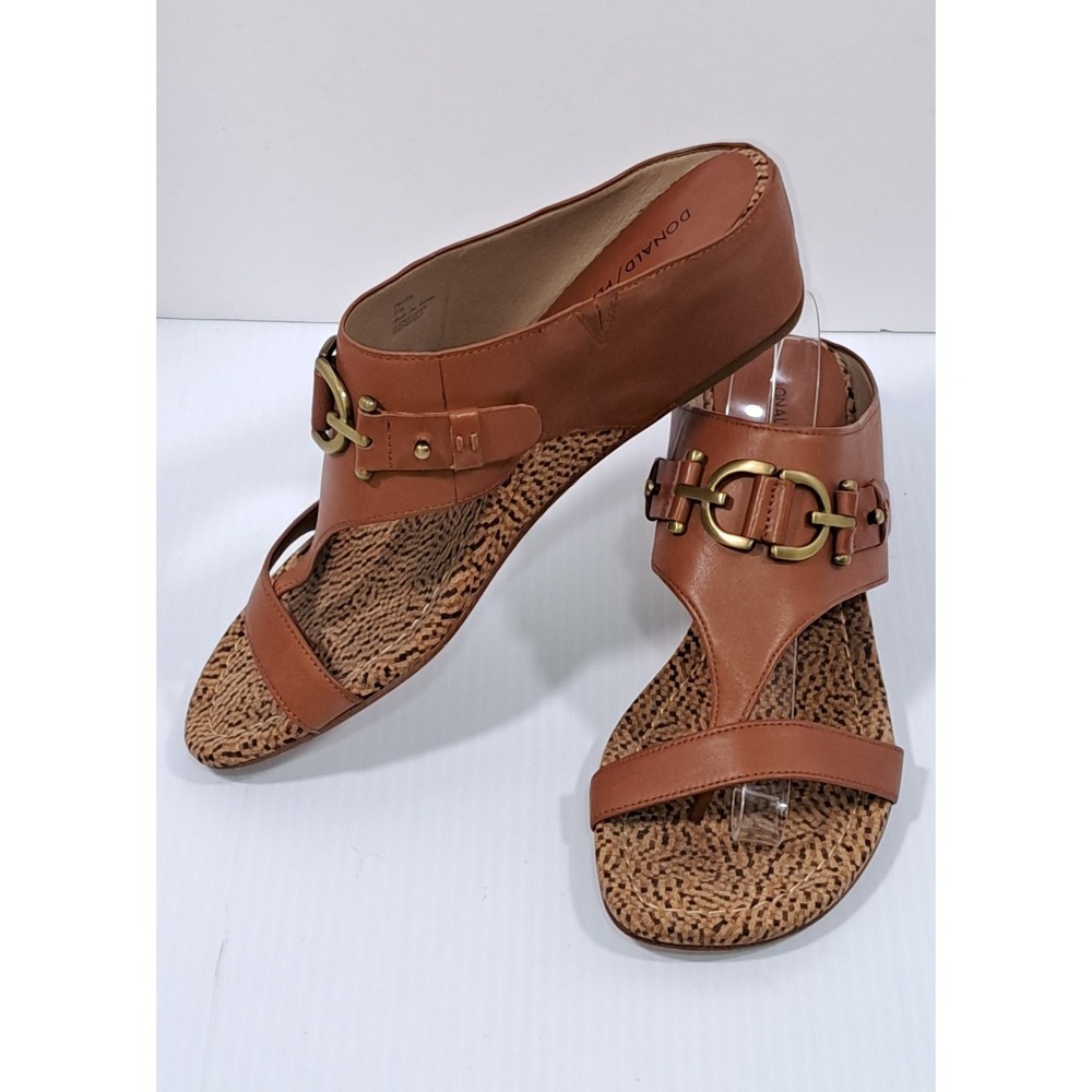 Donald Pliner Rayna Tan Leather Horsebit Wedge Thong Sandal Mules Size 11M